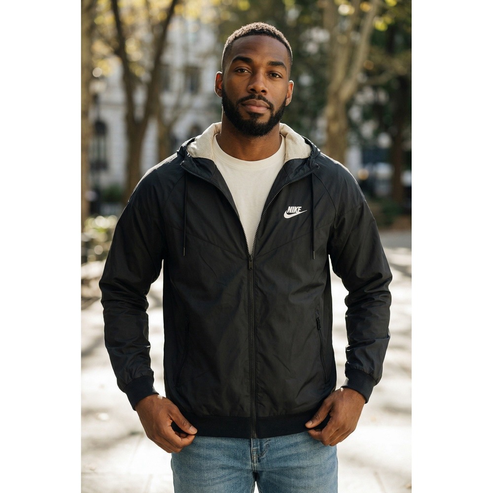 Nike Windrunner Full Zip Hoodie Windbreaker Jacket Black SMALL DA0001-010